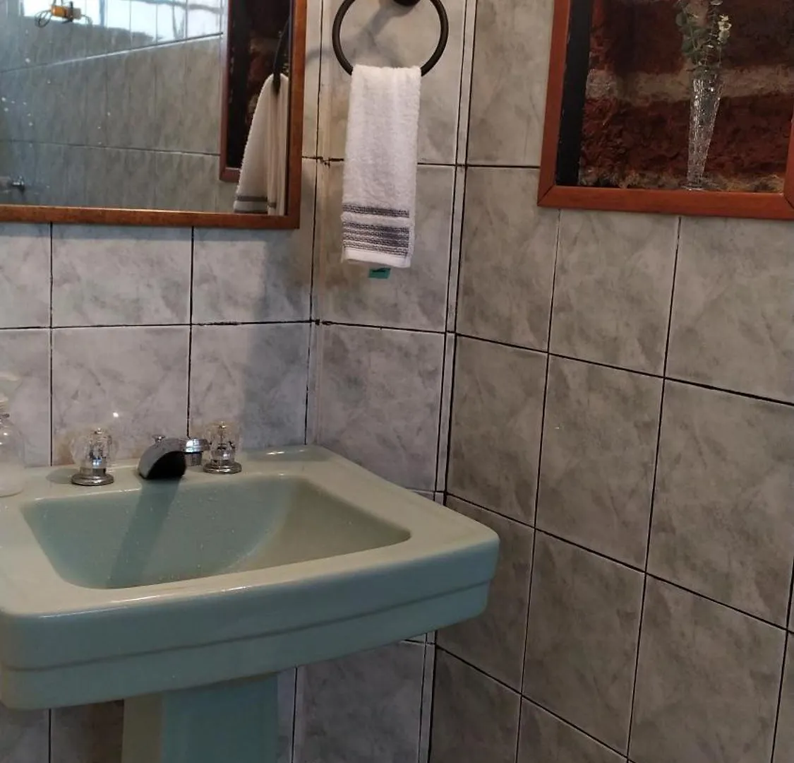 Casa En Laureles Ideal Para Familias Medellin Apartment