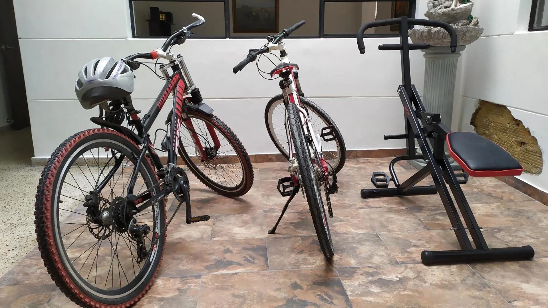 Casa En Laureles Ideal Para Familias Medellin