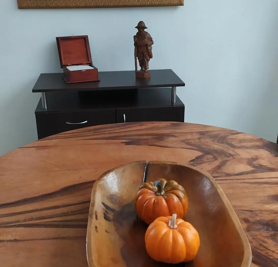 Apartment Casa En Laureles Ideal Para Familias Medellin