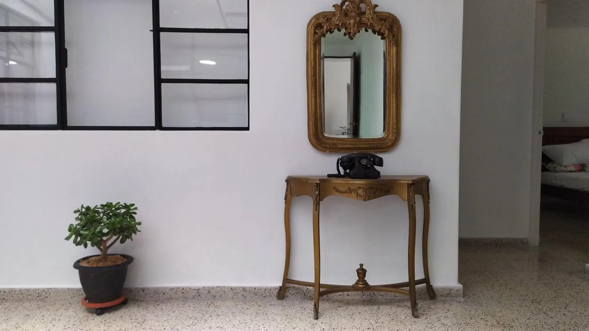 Casa En Laureles Ideal Para Familias Medellin