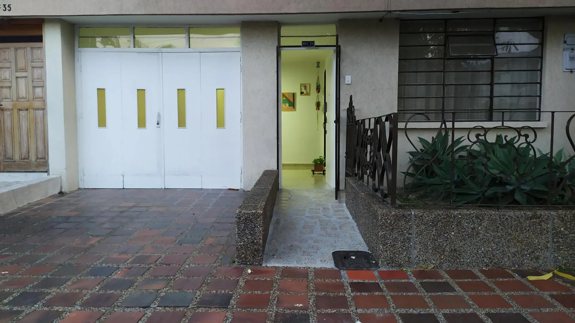 Casa En Laureles Ideal Para Familias Medellin Apartment
